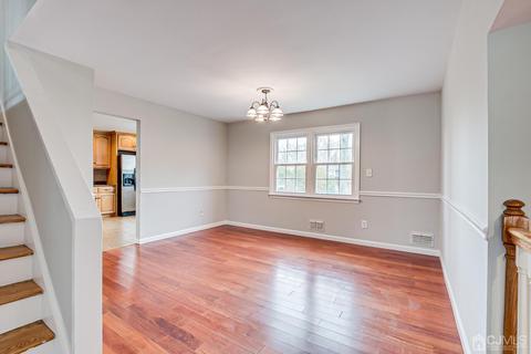 4 Hallo St, Edison, NJ 08837 photo 18