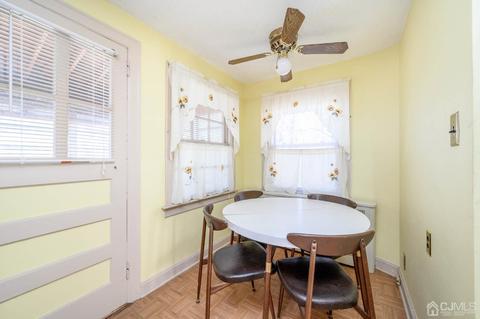 554 Cliff Rd, Sewaren, NJ 07077 photo 11