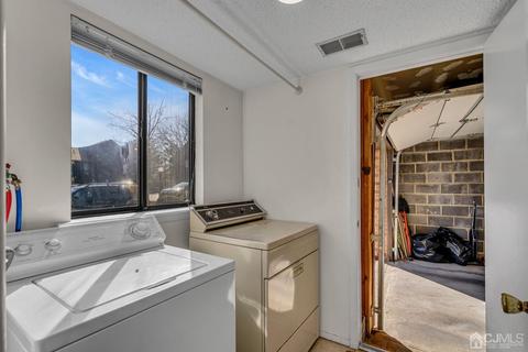 66 N Westgate Dr, Edison, NJ 08820 photo 10