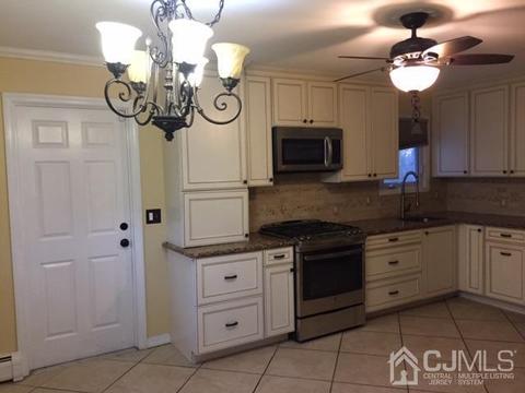 65 Tower Rd, Edison, NJ 08820 photo 10