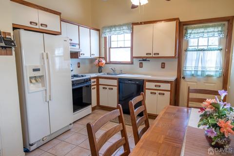 7 Sims Rd, Edison, NJ 08817 photo 18