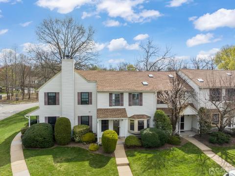 1302 Maplecrest Rd, Edison, NJ 08820 photo 1
