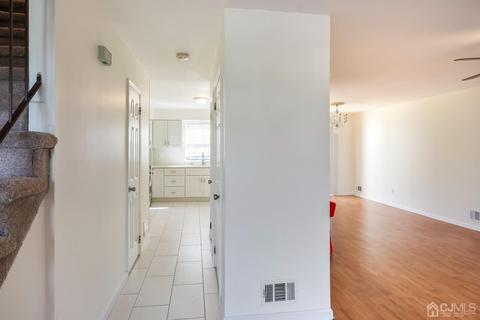 1302 Maplecrest Rd, Edison, NJ 08820 photo 11