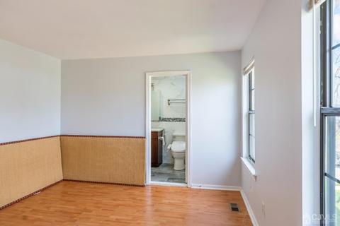 1302 Maplecrest Rd, Edison, NJ 08820 photo 17