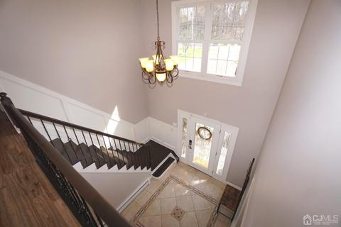 85 Springhill Rd, Matawan, NJ 07747 photo 6