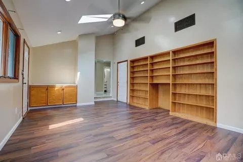7 E Calvert Ave E, Edison, NJ 08820 photo 29