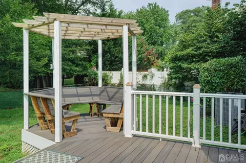 7 E Calvert Ave E, Edison, NJ 08820 photo 7