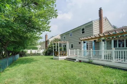 7 E Calvert Ave E, Edison, NJ 08820 photo 4