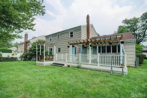 7 E Calvert Ave E, Edison, NJ 08820 photo 3