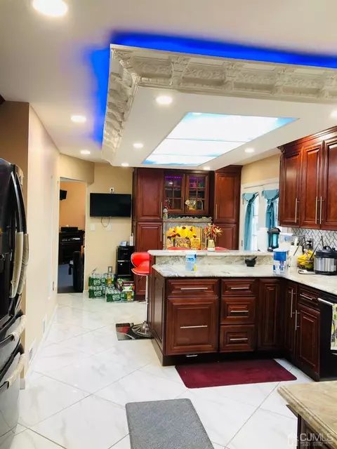 7 E Calvert Ave E, Edison, NJ 08820 photo 16
