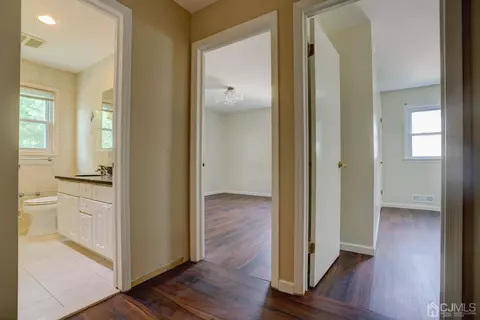 7 E Calvert Ave E, Edison, NJ 08820 photo 33