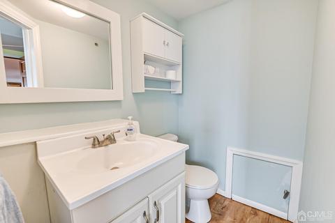 2 Nancy Cir, Edison, NJ 08817 photo 39