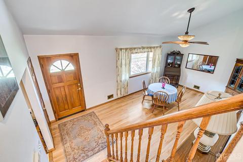 2 Nancy Cir, Edison, NJ 08817 photo 25