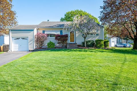 2 Nancy Cir, Edison, NJ 08817 photo 1