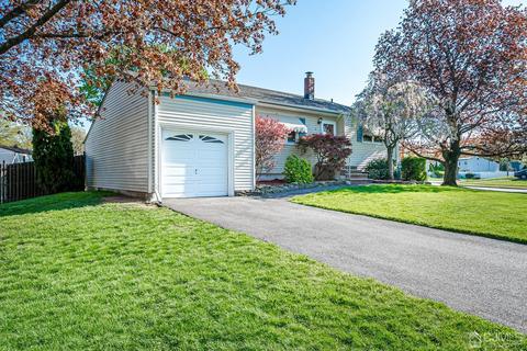 2 Nancy Cir, Edison, NJ 08817 photo 8