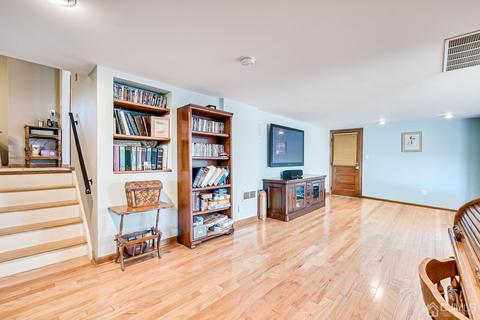 2 Nancy Cir, Edison, NJ 08817 photo 33