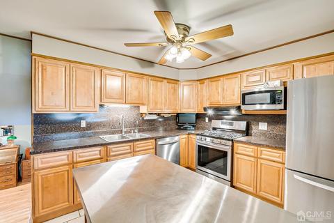 2 Nancy Cir, Edison, NJ 08817 photo 22