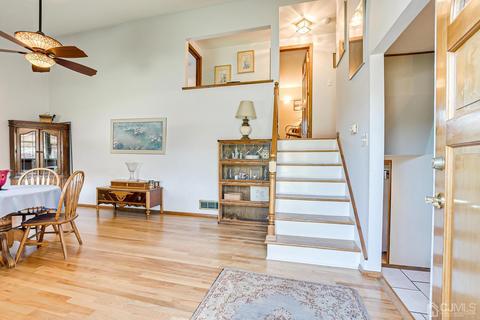 2 Nancy Cir, Edison, NJ 08817 photo 17