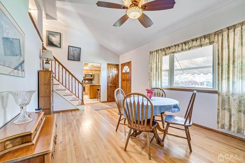 2 Nancy Cir, Edison, NJ 08817 photo 18