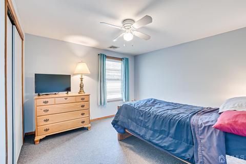 2 Nancy Cir, Edison, NJ 08817 photo 30