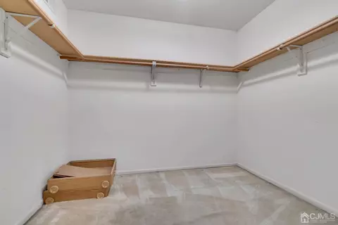 1 Lyons Ln, Edison, NJ 08820 photo 32