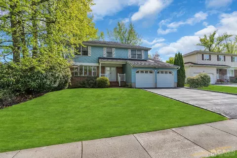 1 Lyons Ln, Edison, NJ 08820 photo 4