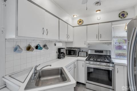 528 Fairview Ave, Middlesex, NJ 08846 photo 10
