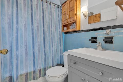 528 Fairview Ave, Middlesex, NJ 08846 photo 8