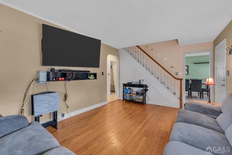 528 Fairview Ave, Middlesex, NJ 08846 photo 5