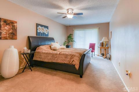 542 Westgate Dr, Edison, NJ 08820 photo 4