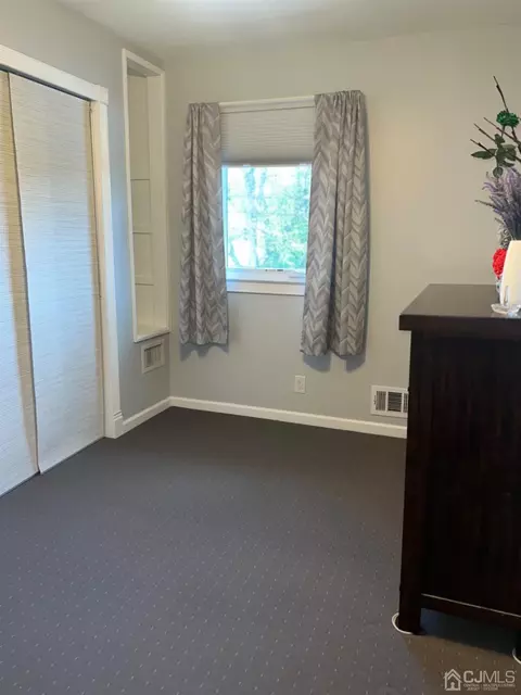 19 Monaghan Rd, Edison, NJ 08817 photo 13