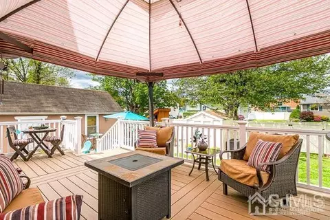 358 Old Post Rd, Edison, NJ 08817 photo 29