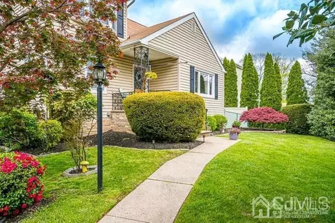 358 Old Post Rd, Edison, NJ 08817 photo 2
