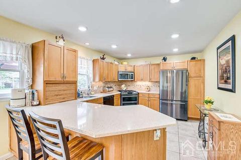 358 Old Post Rd, Edison, NJ 08817 photo 12