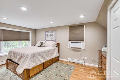 358 Old Post Rd, Edison, NJ 08817 photo 23