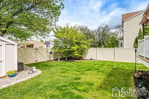 358 Old Post Rd, Edison, NJ 08817 photo 40