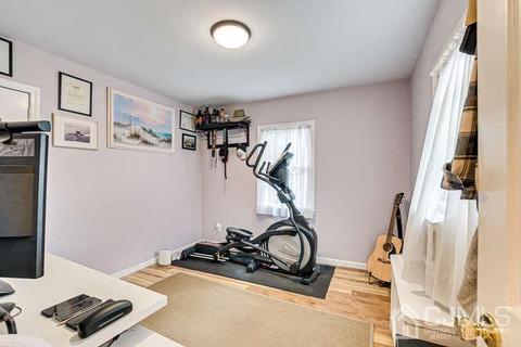 358 Old Post Rd, Edison, NJ 08817 photo 19