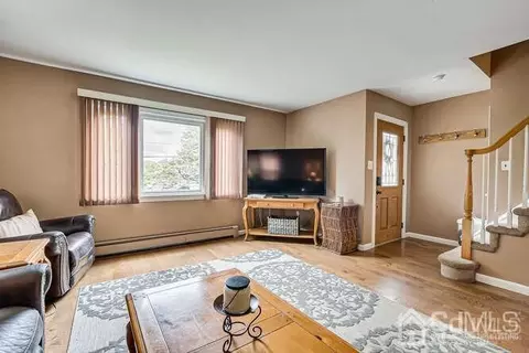 358 Old Post Rd, Edison, NJ 08817 photo 9