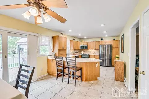 358 Old Post Rd, Edison, NJ 08817 photo 11