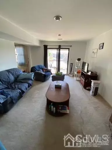 1621 Raspberry Ct, Edison, NJ 08817 photo 2