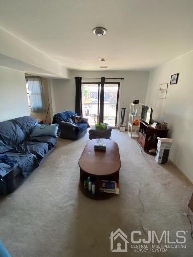 1621 Raspberry Ct, Edison, NJ 08817 photo 2