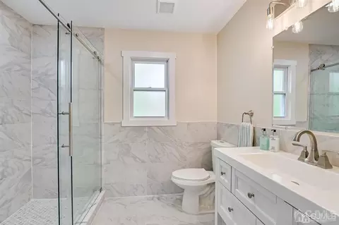 2 Devon Rd, Edison, NJ 08820 photo 46