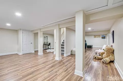 2 Devon Rd, Edison, NJ 08820 photo 58