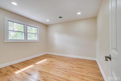 2 Devon Rd, Edison, NJ 08820 photo 52