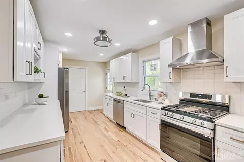 2 Devon Rd, Edison, NJ 08820 photo 34