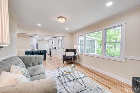 2 Devon Rd, Edison, NJ 08820 photo 22