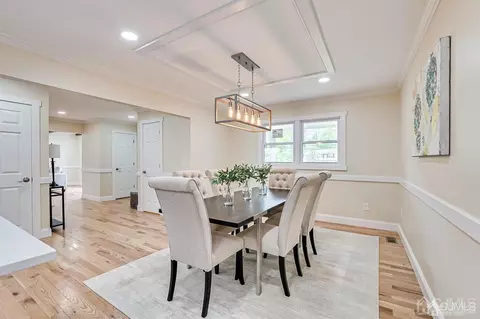 2 Devon Rd, Edison, NJ 08820 photo 29