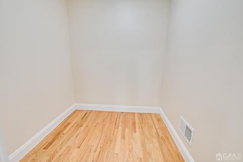 2 Devon Rd, Edison, NJ 08820 photo 49