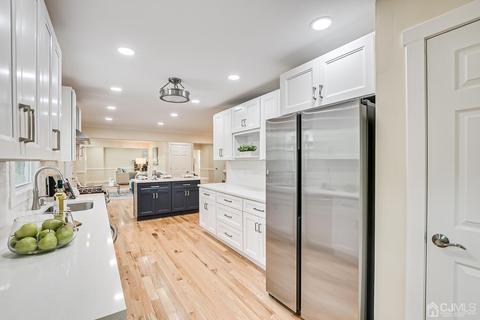 2 Devon Rd, Edison, NJ 08820 photo 36