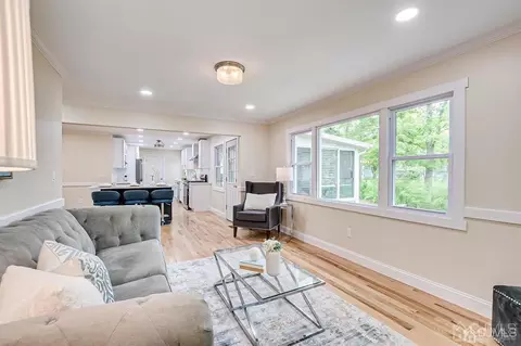 2 Devon Rd, Edison, NJ 08820 photo 22